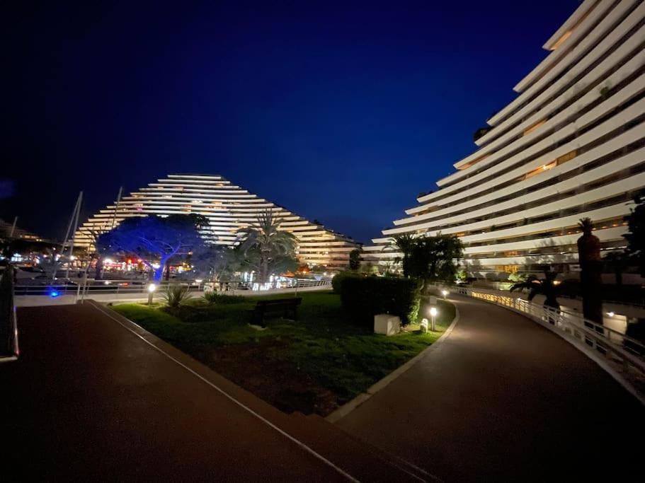 Studio A 2 Pas De La Plage Villeneuve-Loubet Luaran gambar